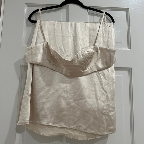 Oh Polly ivory skirt set (silk material) size 6 both top and bottoms worn once, - Picture 2 of 3
